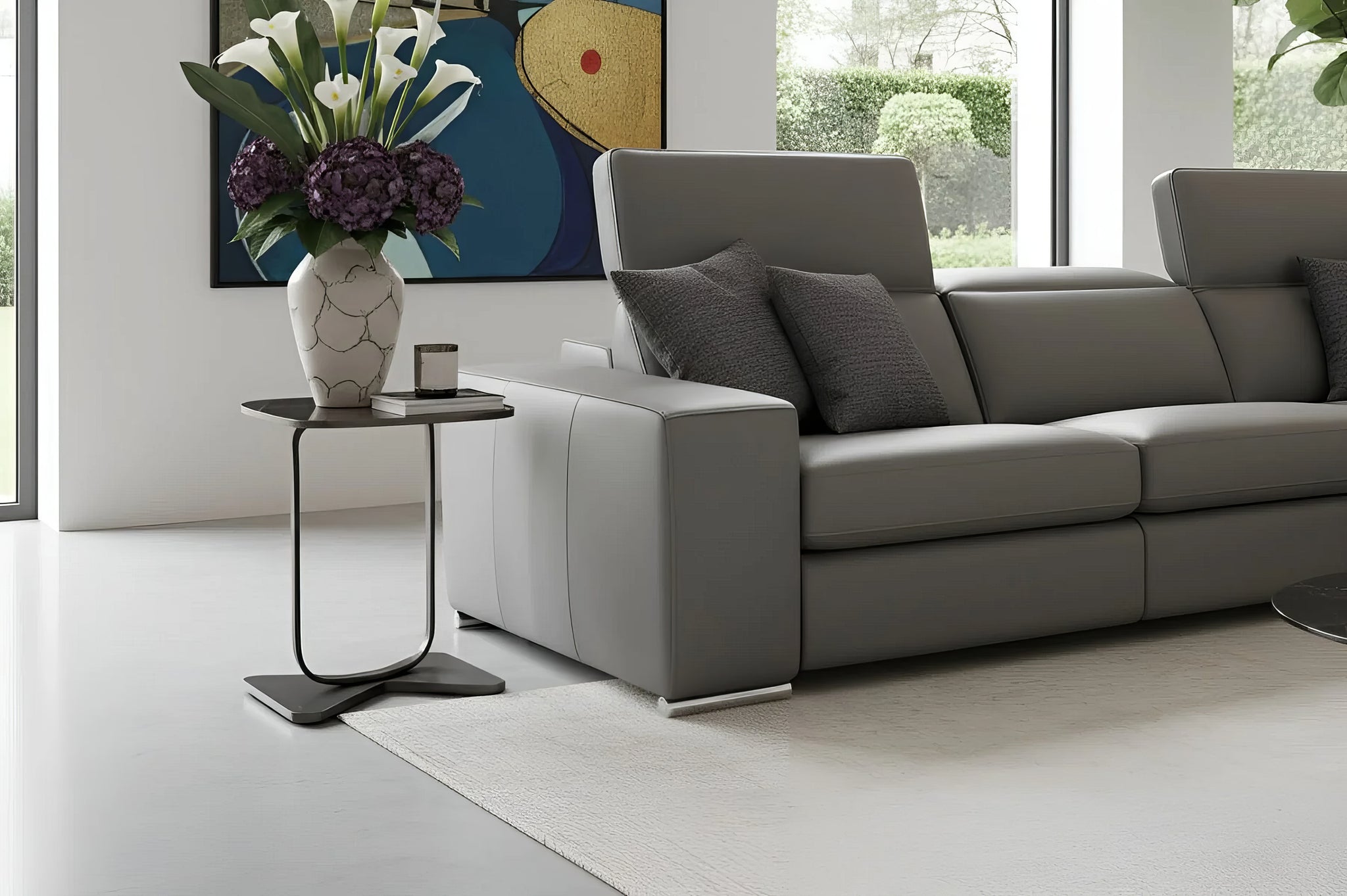ニューユーコ！ salsation サルセーション Grey！ Sサイズ Ambasciatore II Italian Triple Reclining Le | SoBe Furniture