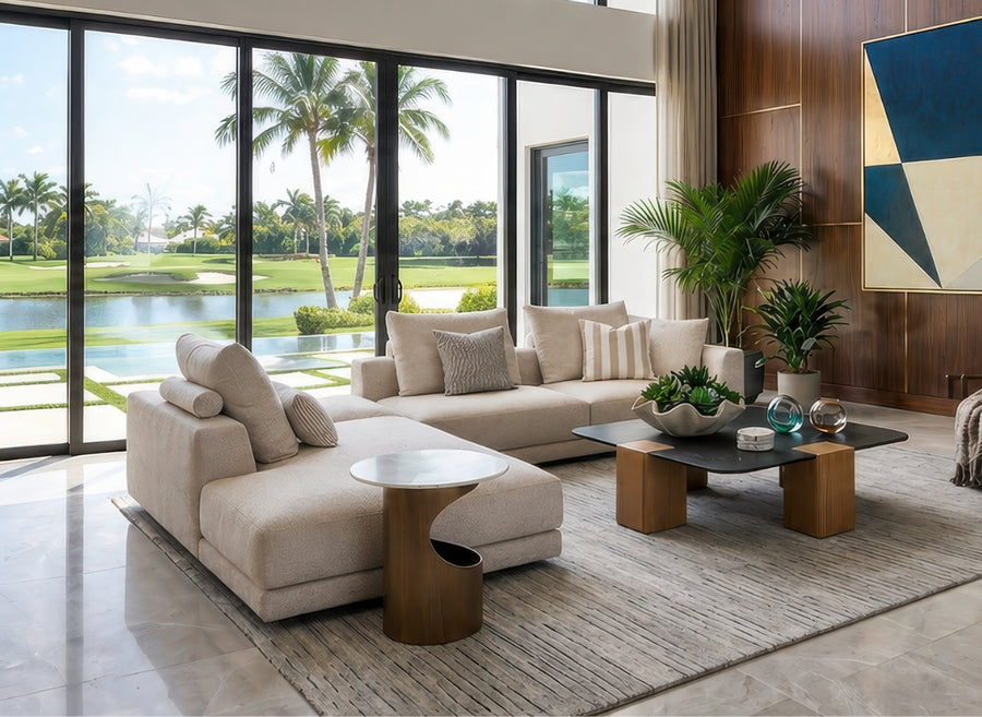 Sofas & Sectionals